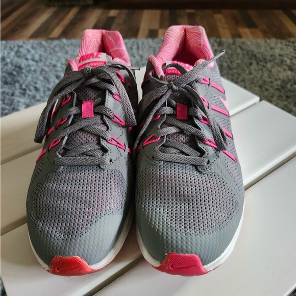 Nike Air Max Dynasty, Size 8.5, Grey/Pink, LIKE NEW - Picture 3 of 5